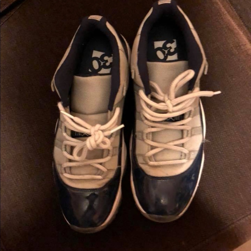 Retro 11 Georgetown